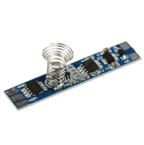 CCT vezérlő hideg-meleg fényű Led szalaghoz dimmer, érintéses, ki- be kapcsolás, fényerő szabályozás, 1*5A, 60W. Life Light Led 2 év garancia!