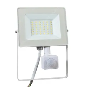 Led reflektor LLR30WMOZSMDW3000K 2 év gar.