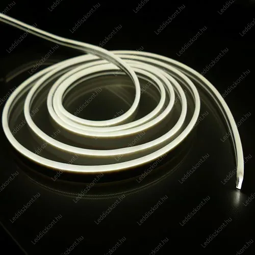 Led Neon Flex, 9W/m, 120 Led/m, 24V, 6x12mm, IP68 vízálló, hideg fehér, 5 centinkként vágható! Life Light Led 2 év garancia! Led Neon Flex LLLNF24V6X12CW 2 év gar.