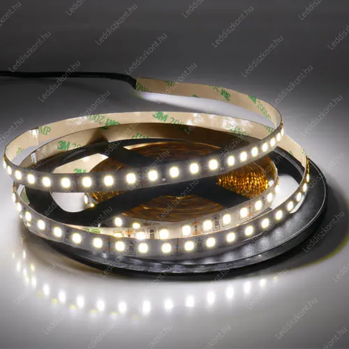 Led szalag 120led/m, 2835 chip, 1140 Lumen, hideg fehér, fehér nyák. Life Light Led 2 év garancia! Led szalag LLSZ2835120L2EVCWE 2 év gar.