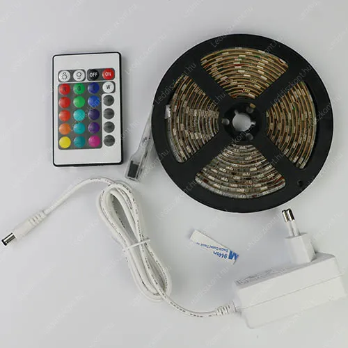 RGB Led szalag csomag, 3 méter IP65 vízálló RGB Led szalag, 60 Ledes, 24 gombos infrás vezérlő, 2A tápegység. Life Light Led. Led szalag csomag LLSZIP65505060L2EVRGB3MSZETT 2 év gar.